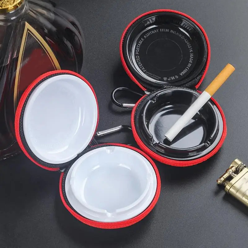 1PCS EVA New Lightweight EVA Portable Ashtray With Keychain Anti-smog Ashtray With Outer Bag Cover Car Travel Ashtray